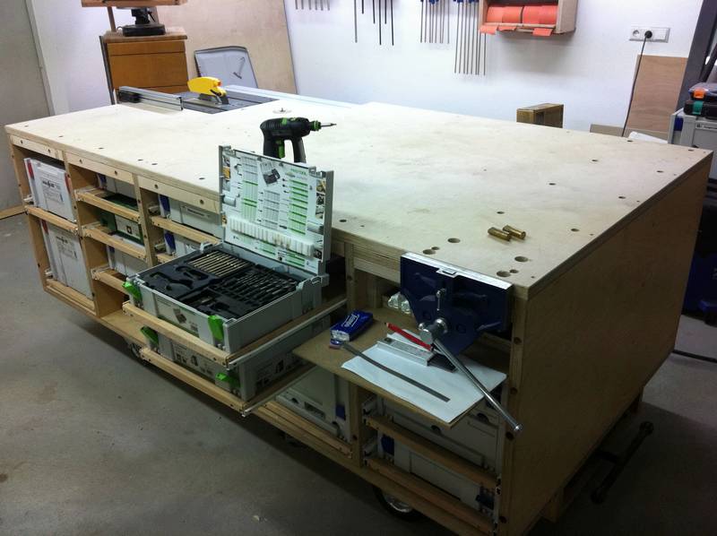 Rolling Workbench; Systainer-Port; Tablesaw and Router